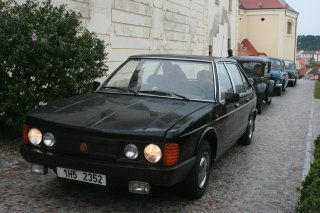 Tatra 613-3