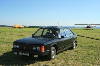 Tatra 613-3