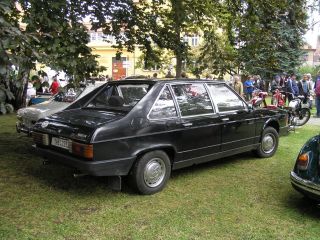 Tatra 613-3