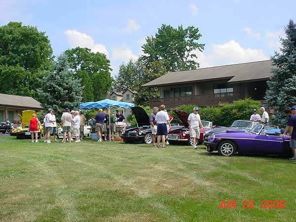 Ford 302 V8 powered MGB line-up