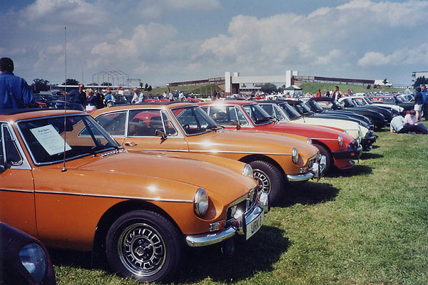 V8 Register Display as Silverstone in 2002