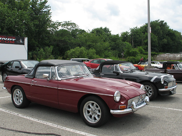 Graham Creswick's 1976 MGB with Ford 302 V8