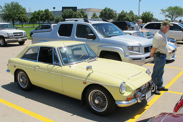 Bob Shaw - Lincoln, NE - MGC GT (stock)