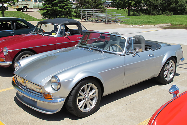 Paul Schils - Fredonia, WI - 1971 MGB - Ford V8