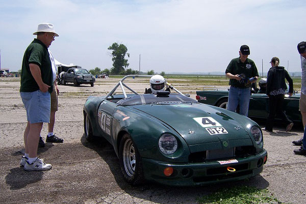 Phil Leonard - Kansas City, Kansas - 1992 RV8 - Rover V8