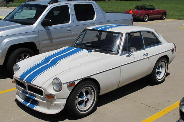 Steve DeGroat - Lugoff, SC - 1970 MGB GT - GM V6