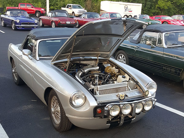 Harvey Leichti's 197? MGB with GM 2.8L V6 - Painesville, Ohio