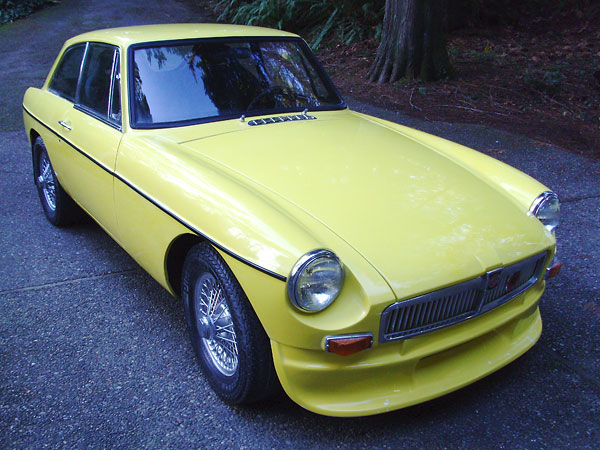 Brian Laughlin's 1969 MGB GT with GM 3.4L 60-degree V6