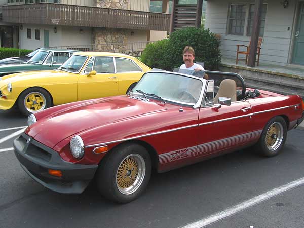 Carl Floyd's 1979 MGB with Buick V8