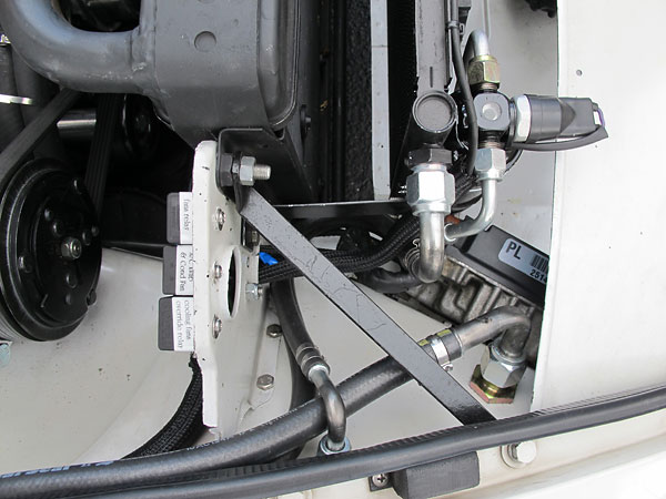 1995 Chevrolet Camaro cruise control computer/actuator.