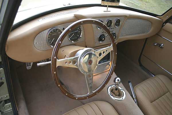 MGB custom leather dashboard