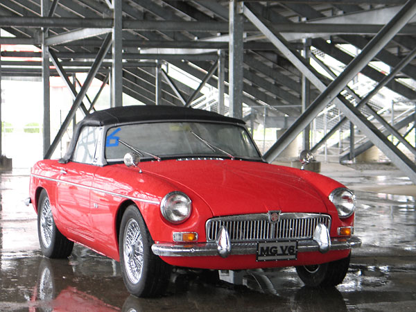 Gary Walker's MGB V6 at O'Reilly Raceway Park