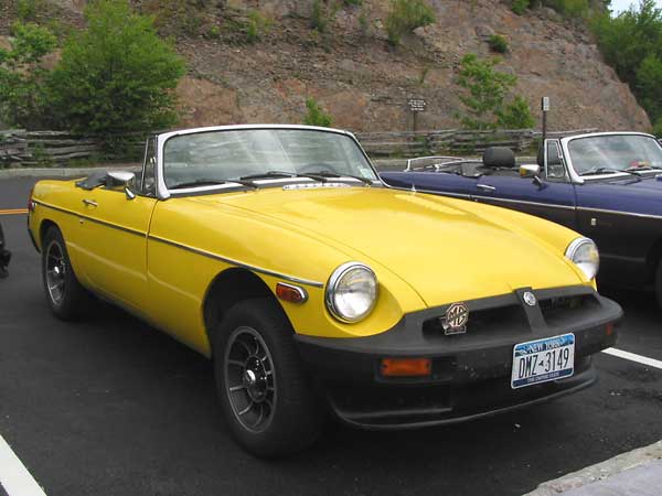 Gil Price's 1979 MGB with 1986 5.0L Ford 302 Engine
