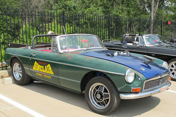 Jeremy Youngblood's 1965 MGB with Rover 3.9L V8 Engine