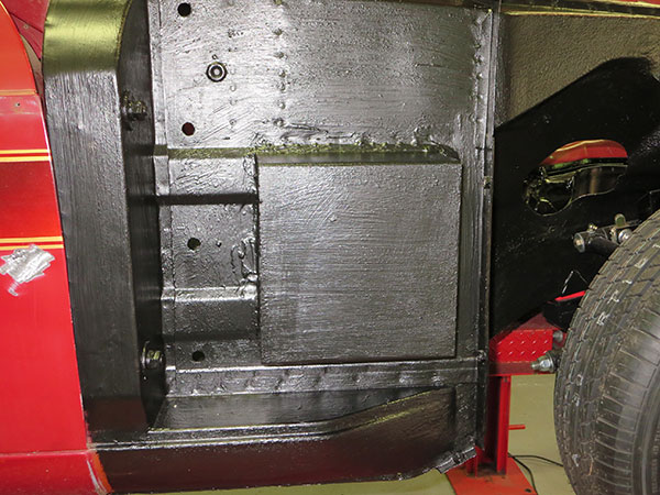 Metal speaker enclosures were built between the front fenders and kick panels.