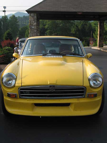 Jim Stuart's custom MGB-GT grille and hood bulge