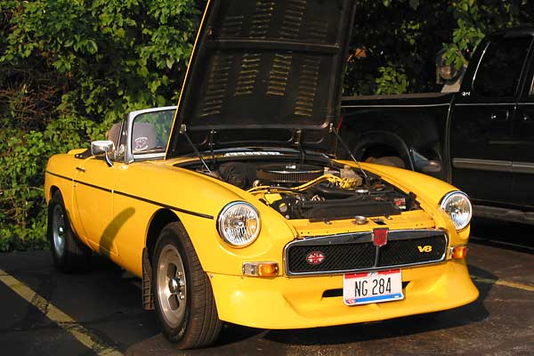 Jim Wehe's 1962 Buick 215 powered 77 MGB with T5 5-speed transmission