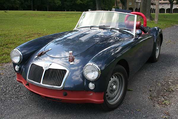 MGA retro racer