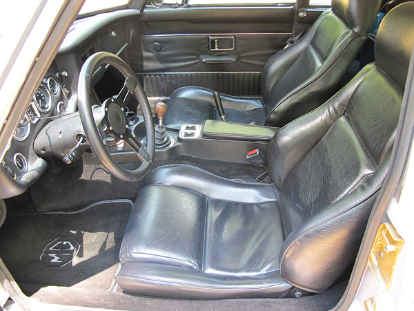 Pontiac Fiero seats.