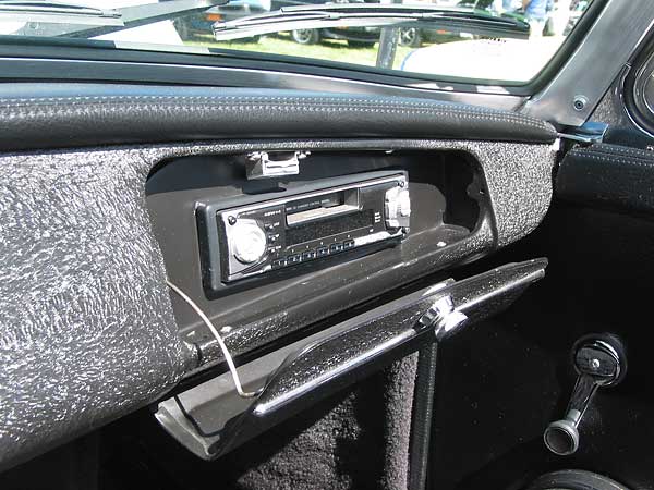 hidden stereo head unit