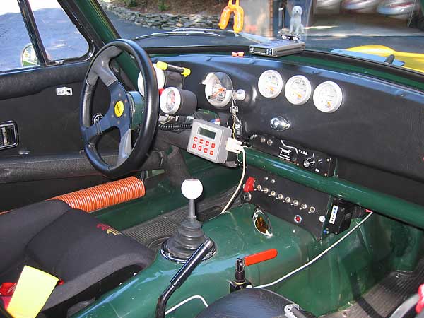 1968 MGB Abingdon pillow dashboard