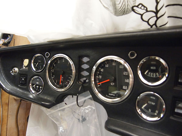 1980 MGB dashboard.