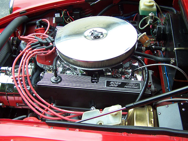 Ford Boss 302 aluminum valve covers.