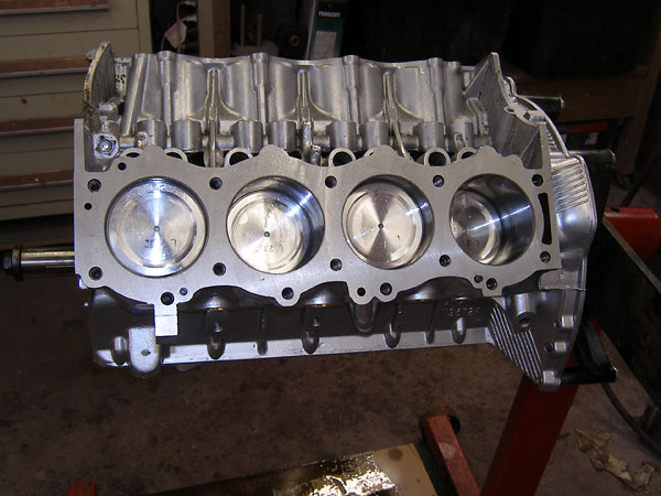 Identifying a Buick 215 engine block.