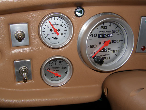 Autometer Pro-Comp Ultra Lite gauges.