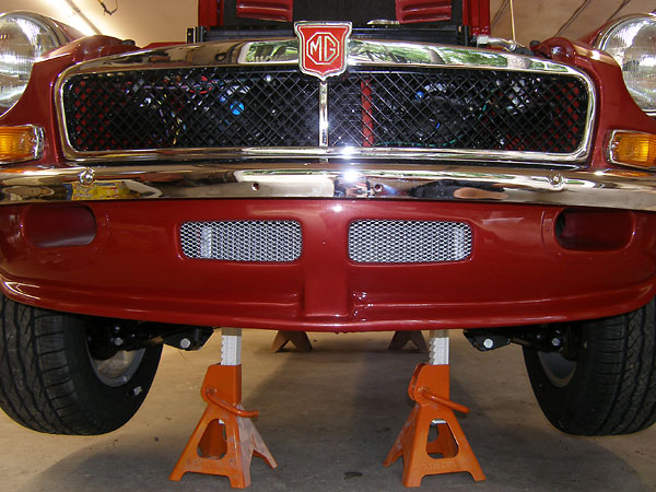 MGB MkIII grille.