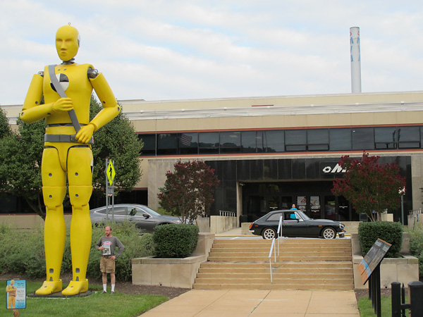 Roadside Oddity - 30ft Crash Test Dummy, Glen Burnie, Maryland - September 9, 2014