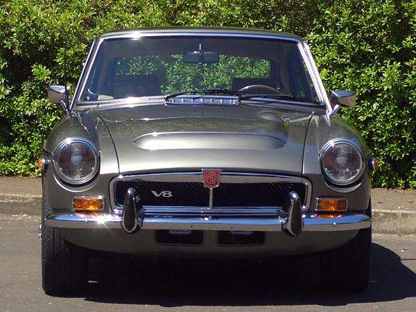 MGC-style bonnet.