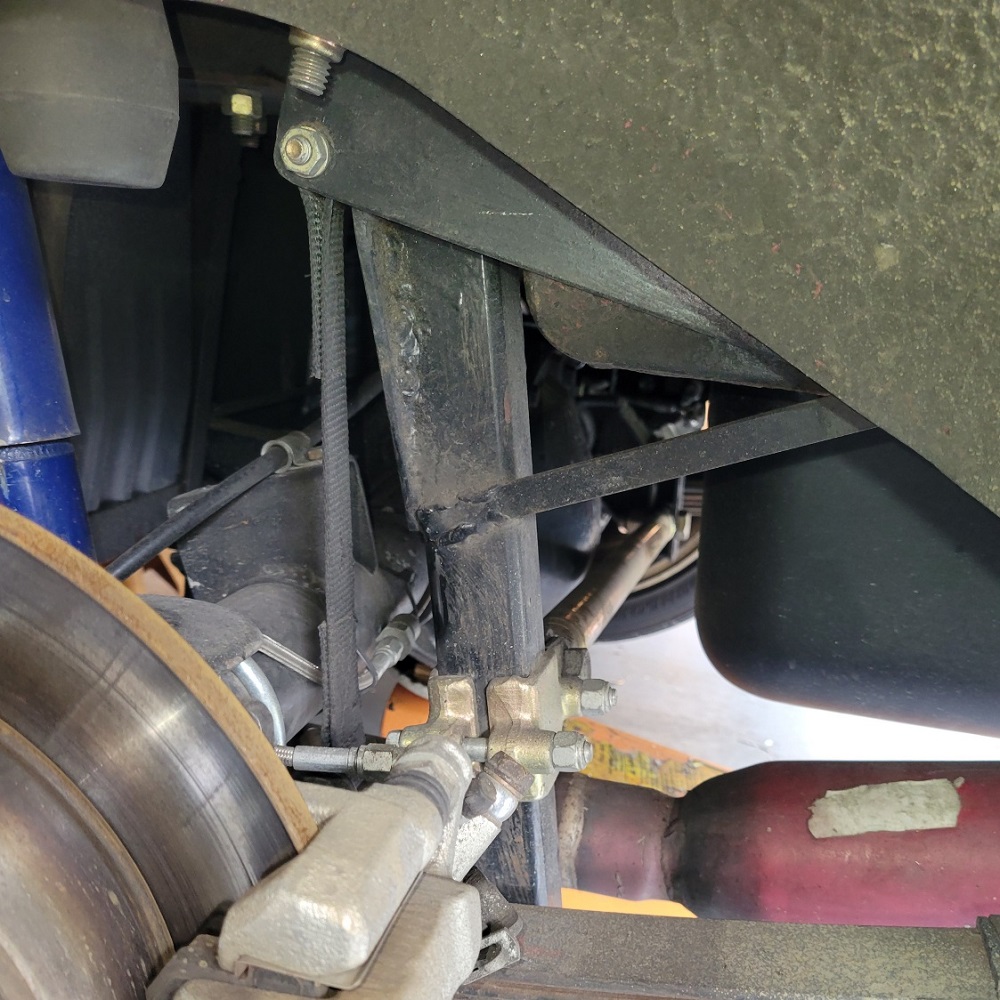 Panhard bar intallation details.