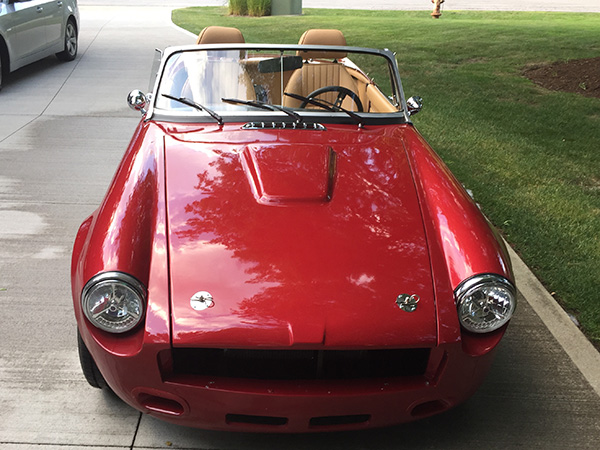 Aluminum hood, with scoop added.