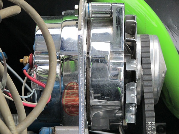 Powermaster (Delco-Remy style) 1-wire alternator.
