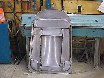 functional hood scoop, viewed from bottom