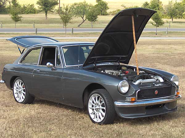 Nissan Twin-Cam MGB-GT