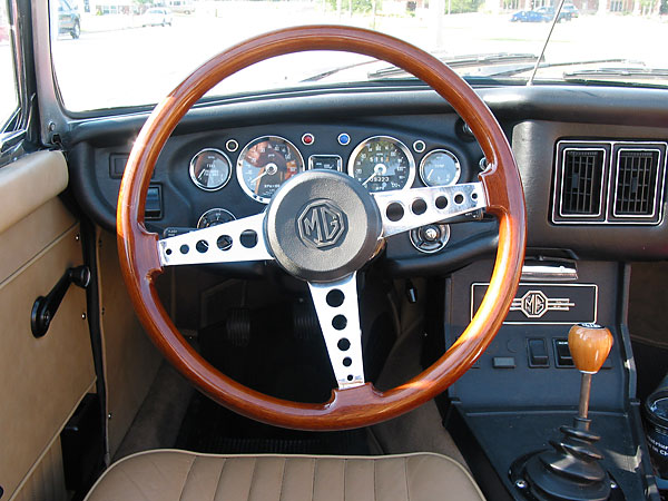 wood steering wheel