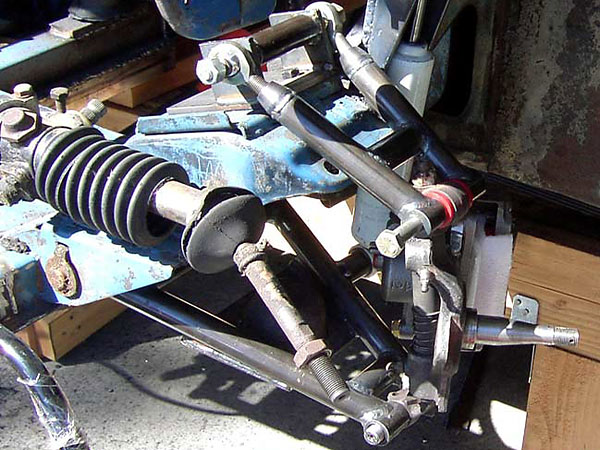 double wishbone front suspension