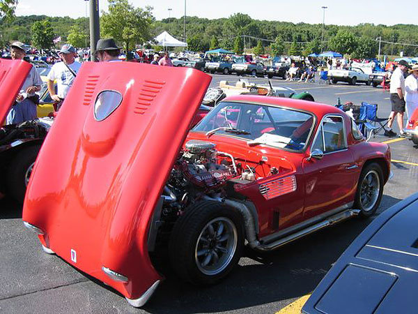 Dan and Karen Curtis's 1965 TVR Griffith 200 with Ford 289 V8 Engine