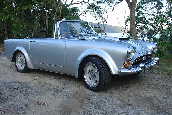 custom fender flares for Sunbeam Alpine and Tiger