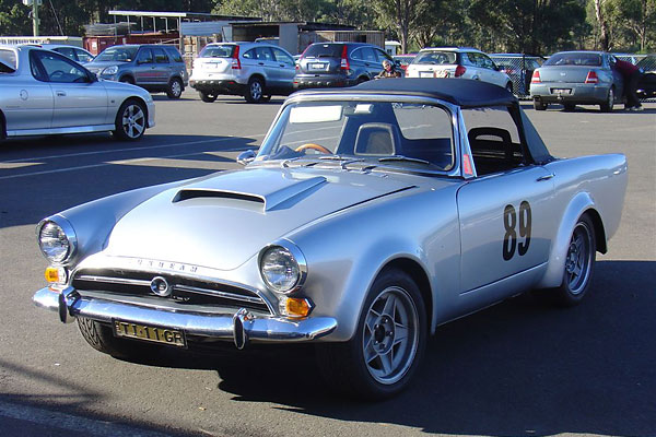 Mercedes silver paint on David's Sunbeam Alpine