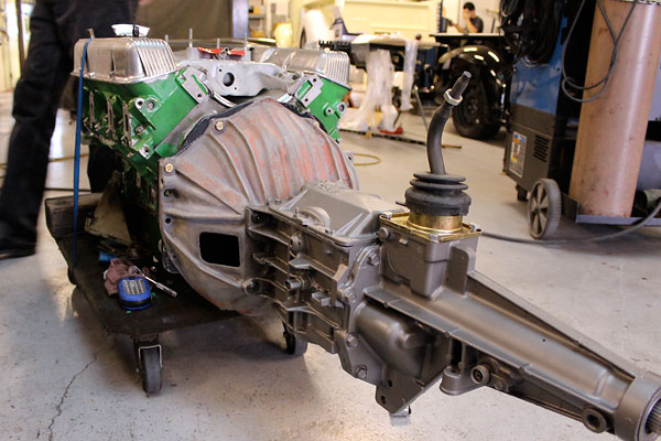 Transmission adapter plate.