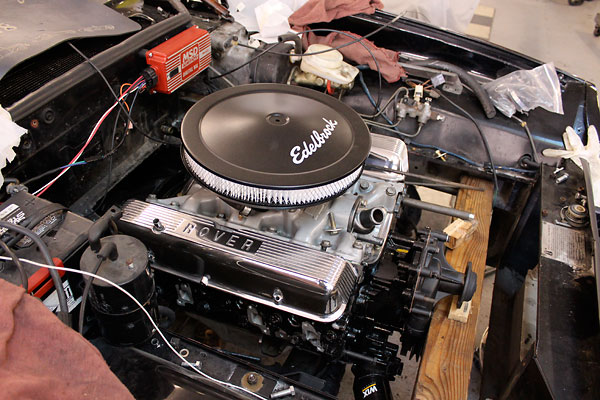 Edelbrock air cleaner.