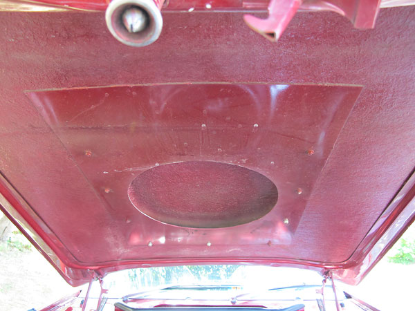 Delta Motorsports fiberglass replacement hood, with custom hood scoop added.