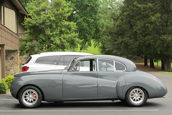 Ken Nicks' 1951 Jaguar with Ford 460 Cubic Inch V8