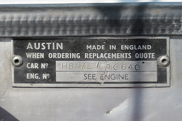 When ordering replacements quote: car number HBN7L/10640, engine number (see engine).