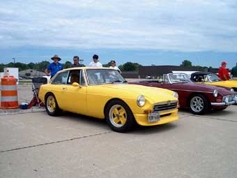 Jim Stuart's MGB-GT / Buick 300 V8