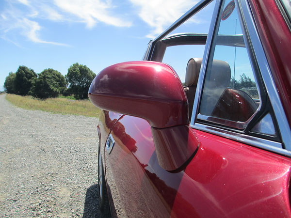 Honda S2000 electric mirrors, painted body color.