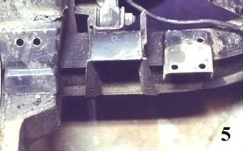 RH engine mount